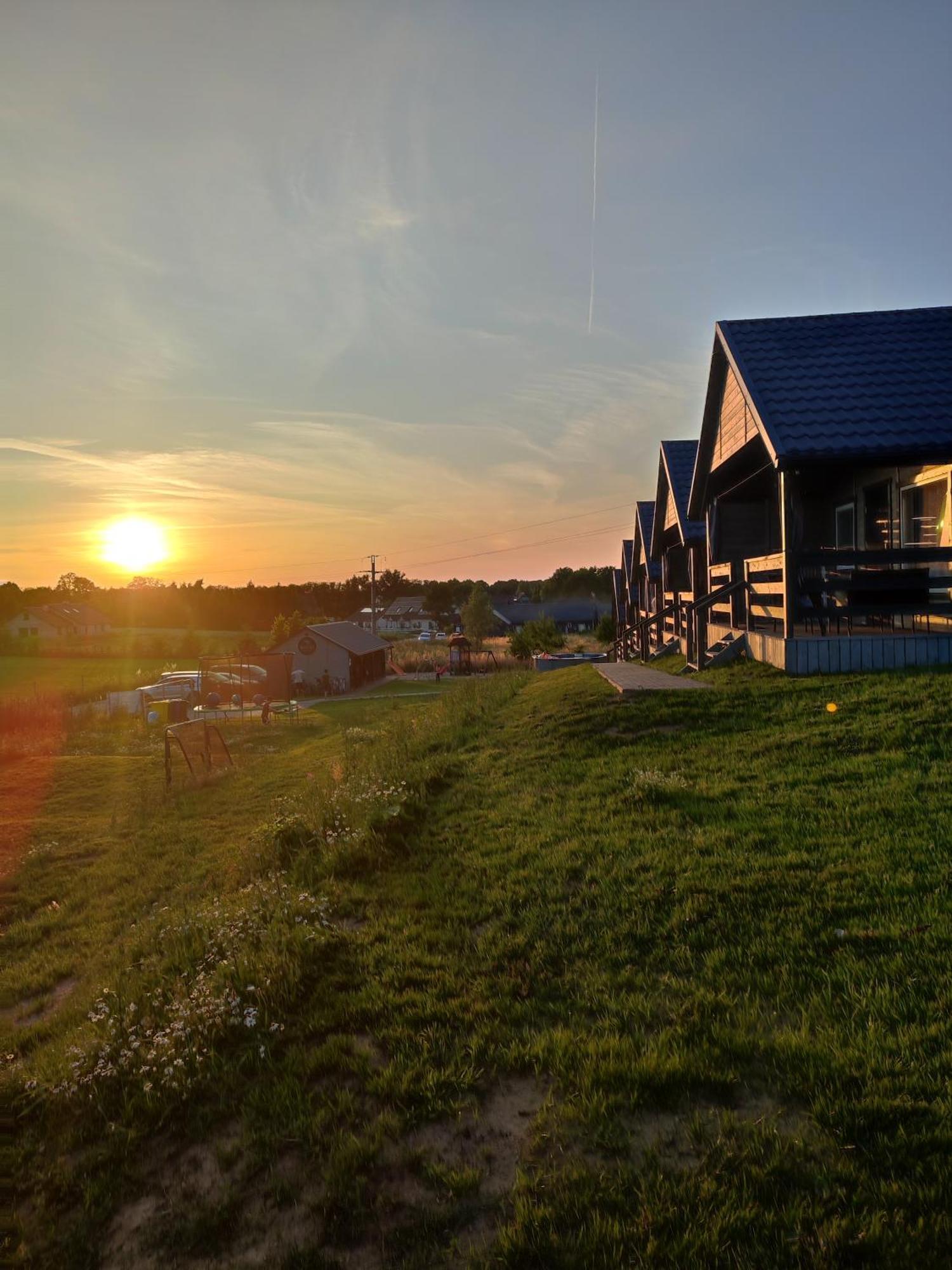 Widoki Rusinowo Domki Letniskowe Exterior photo